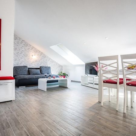 Apartments House Durdica Bol Zimmer foto
