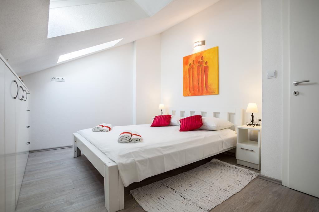 Apartments House Durdica Bol Zimmer foto